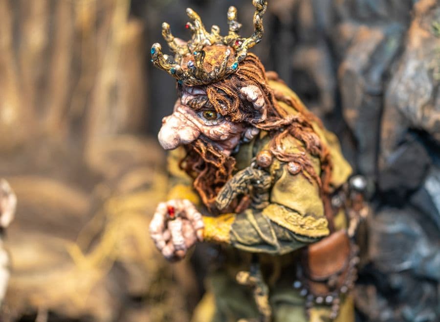 The troll king figure